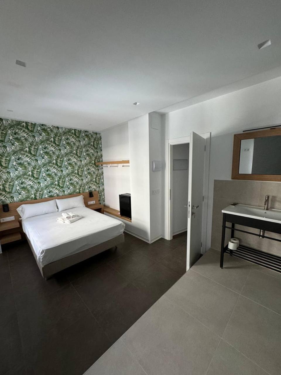 Rooms Con Bano Privado Y Cocina Compartida Валенсия Екстериор снимка